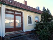 Reihenmittelhaus mit Garage sucht neue Eigentümer - Peine - Peine