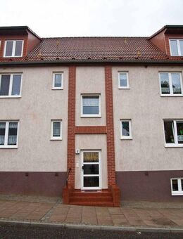 Bad Sülze - schöne 2-Zimmerwohnung im Dachgeschoss mit Dachterrasse und EBK zu vermieten - Bad Sülze