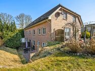 Charmantes Einfamilienhaus mit Einliegerwohnung in familienfreundlicher Lage von Quickborn - Quickborn (Landkreis Pinneberg)