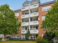 Wohnkomfort pur: 3-Zimmer-Wohnung mit Loggia, Aufzug und eigenem Stellplatz in Radefeld - Schkeuditz