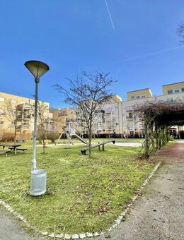 Stilvolles Wohnen in Friedrichshagen - 4 Zimmer, 2 Bäder und nur 200 m bis zur Müggelspree - Berlin