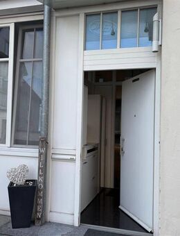 Zentrales Wohnglück mit tollem Garten - einziehen und sich direkt wohlfühlen - Ehingen (Donau)