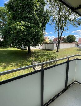 Burglengenfeld: Wohnen im Grünen und mit Blick zur Burg - Burglengenfeld