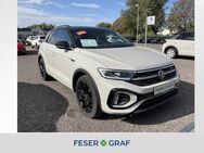 VW T-Roc, 1.5 TSI R-Line Black&Style Rear, Jahr 2023 - Köthen (Anhalt)