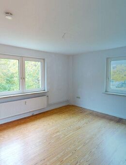 **Helle und sanierte 2-Zimmer-Wohnung mit Badewanne** - Ratzeburg