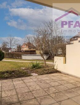 Zuhause ankommen in Bad Dürrheim! 2,5 Zi.-Wohnung im EG mit TG-Platz, Küche und zwei Balkonen - Bad Dürrheim