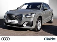 Audi Q2, 1.4 TFSI sport Sandheizung, Jahr 2018 - Erfurt