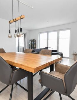 Wohlfühlen im Herzen von Friesoythe - Moderne Wohnung mit Balkon, Einbauküche und PKW-Stellplatz - Friesoythe