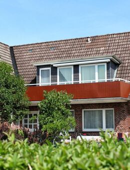 Provisionsfrei + Eigenland: 46 m², 3-Zimmer-Wohnung mit sonniger Dachterrasse in ruhiger Wohnlage in Büsum – ca. 1,4 km zum Strand - Büsum