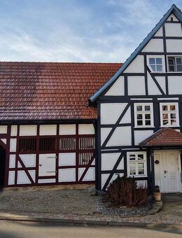 Charmantes Zweifamilienhaus in Altstadtlage - Immenhausen