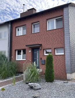 Familienfreundliche Doppelhaushälfte in Sonnenlage mit modernster Ausstattung und großem Garten! - Recklinghausen