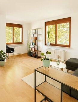 Idyllisch und gut geschnitten: 2,5-Zimmer-Wohnung mit viel Charme! - Ostelsheim