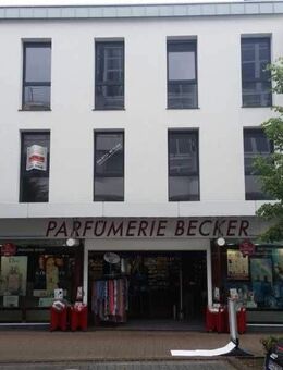 Heinsberg Stadtmitte: großzügig geschnittene 108 qm große 4 Zimmerwohnung mit Einbauküche - Heinsberg