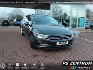 VW Passat Variant, 2.0 TDI Business, Jahr 2022 - Versmold