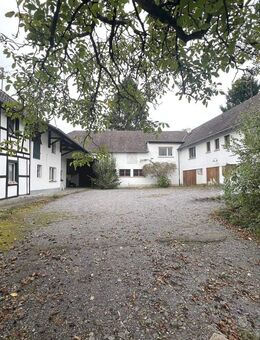 Wohnensemble mit Entwicklungspotenzial auf 2.650 m² großem Grundstück! - Königswinter