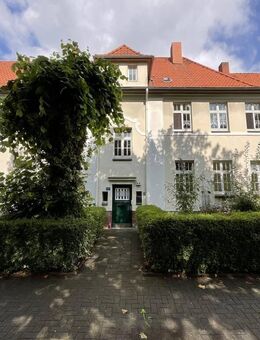 Renovierte 3-ZKB-Balkonwohnung im Erdgeschoss in Heppens zu vermieten! - Wilhelmshaven