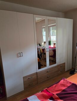 Schlafzimmerschrank weiß gebraucht - Essen