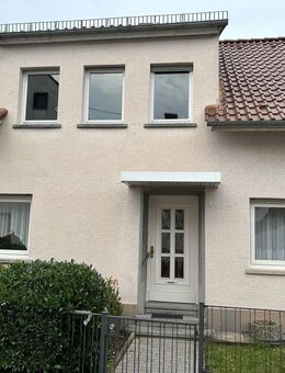 TOP-GELEGENHEIT! Einfamilienhaus mit großzügigem Gartengrundstück in Hüffelsheim zu verkaufen - Hüffelsheim
