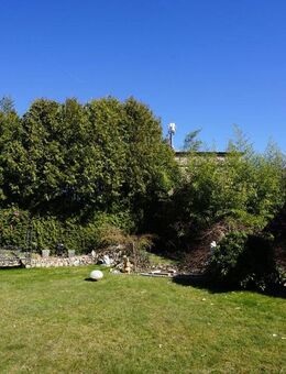 Solide Doppelhaushälfte + Gartengrundstück auf Erbpacht in Kralenriede - Braunschweig