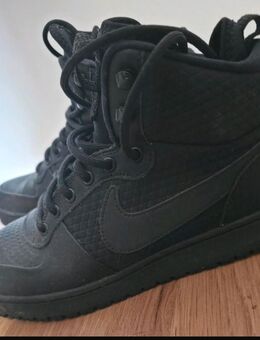 Herren Nike 41 - Schwanewede