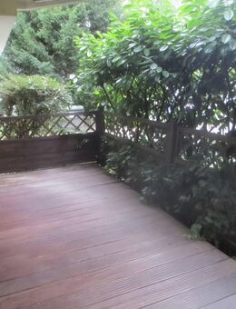 Charmante 2-Zimmer-Wohnung mit Terrasse in gepflegter Wohnlage - Frankfurt (Main)