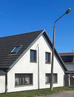 Zwei Häuser mit Wasserblick - ein Preis! - Kamminke