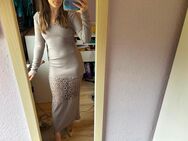 Beiges Strick Kleid - Atzelgift