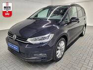 VW Touran, Highline, Jahr 2022 - Sülzetal