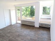 Für Singles: Renoviertes 1 Zimmer Apartment mit Balkon in ruhiger Lage in Kassel-Wolfsanger - Kassel