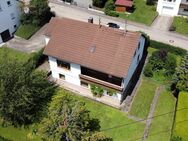 Freistehendes Einfamilienhaus mit Einliegerwohnung, Garten u. Garage - Heroldstatt