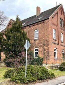 Mehrfamilienhaus mit 7 Wohneinheiten sowie Ausbaureserve - Hohenmölsen