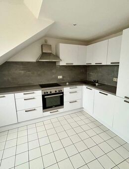 +++HELLE DG-WOHNUNG MIT MODERNER EBK IM ZENTRUM+++ - Chemnitz