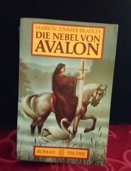 M.Bradley, " Die Nebel von Avalon", die Sage um König Artus, verfilmt - Nürnberg Zentrum