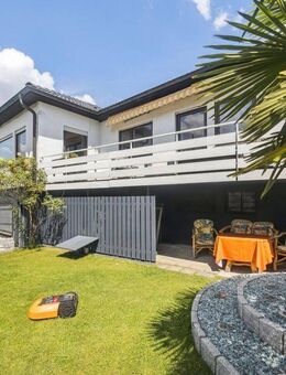 Wohnen wie im Urlaub - Bungalow mit Garten unter Palmen - Lörrach