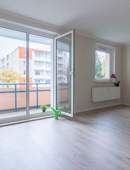 3-R-Wohnung mit Balkon = Ihr neues Zuhause? - Aue