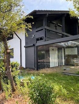 Lichtdurchflutetes , neuwertiges Architektenhaus mit ELW am Wiesenrain*** - Erlensee