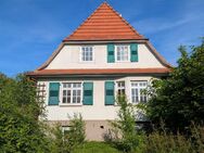 Schönes Wohnhaus mit großer Scheune - tolles Ausbaupotential! - Bietigheim-Bissingen