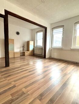 Seltene Gelegenheit! Viel Raum für Neues - Eime