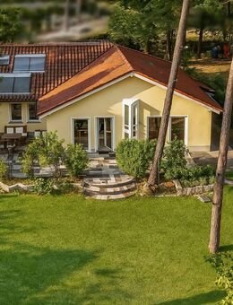Energieeffizientes 5-Zimmer-Einfamilienhaus mit Galerie und viel Licht in Königs Wusterhausen - Königs Wusterhausen