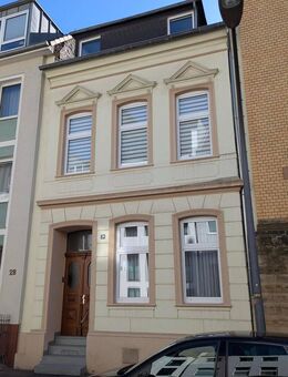 Kölsches Dreifensterhaus in Lindenthal - kein Denkmalschutz - Köln