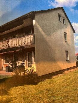 Ruhig und sonnig gelegenes 2-Familienhaus in Würzburg-Heidingsfeld - Würzburg