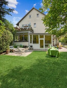 Charmantes, gepflegtes Mehrfamilienhaus mit 3 Parteien in ruhiger Lage von München-Ramersdorf - München