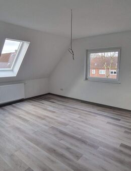 * Sanierte Wohnung in ALTENGRODEN sucht Bewohner * - Wilhelmshaven