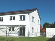 +++Neubau Doppelhaushälfte mit Keller, Garage und Carport!+++ - Langenmosen