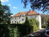 Charmante 3-Zimmer-Wohnung mit großem Garten - Augsburg