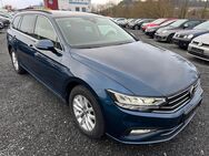 VW Passat Variant, 2.0 TDI Business PDCvo hi Front Lane Insassen-Schutzsystem Abbiegelicht Komfortsitz, Jahr 2019 - Boxberg (Baden-Württemberg)