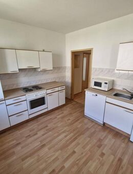 Kleine Wohnung für Singles oder Studierende mit Einbauküche und Waschmaschine - Breitenbrunn (Erzgebirge)