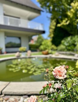 PLATZWUNDER - Stilvolle Familienresidenz mit einzigartiger Aussicht in begehrter Wohnlage - Sprockhövel