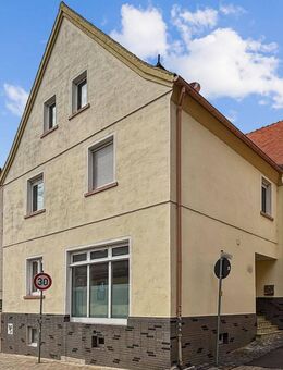 Mehrgenerationenhaus in Schöneck-Kilianstädten mit vielen Nutzungsmöglichkeiten - Schöneck