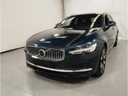 Volvo V90, Kombi Plus Bright Recharge Plug-In Hybrid AWD T6 Twin Engine EU6d, Jahr 2023 - Aachen